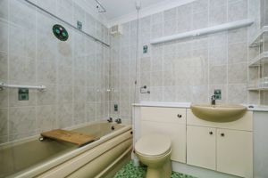 BATHROOM- click for photo gallery